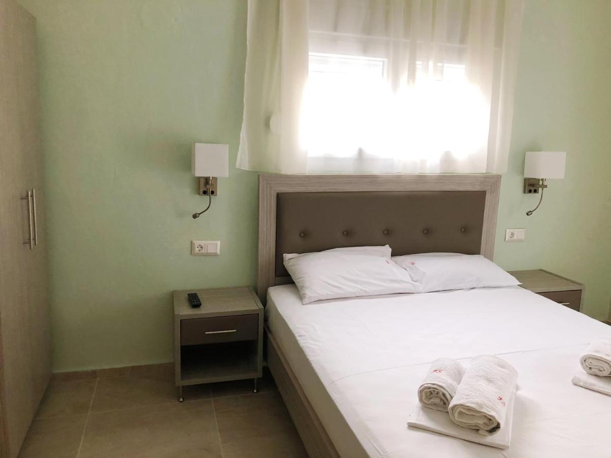 Villa Lemar Сарти Екстериор снимка