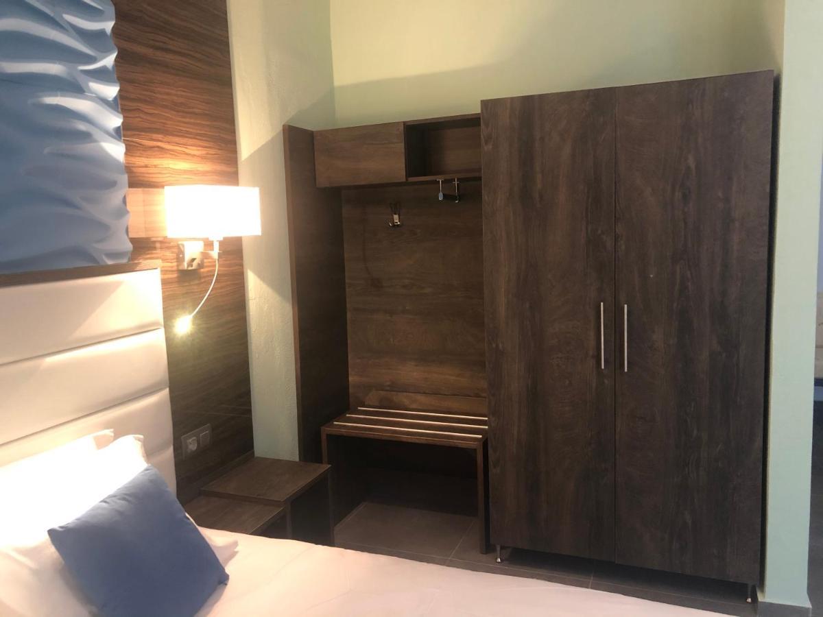 Villa Lemar Сарти Екстериор снимка