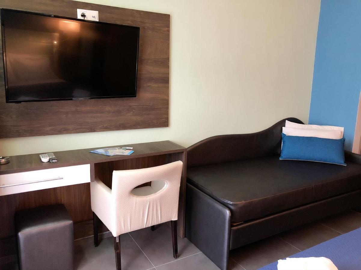 Villa Lemar Сарти Екстериор снимка