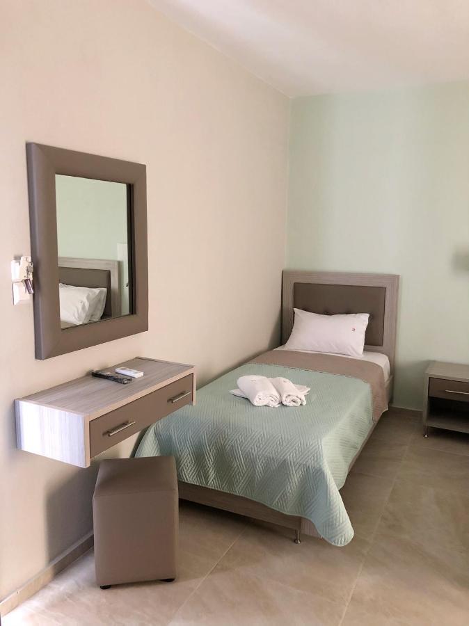 Villa Lemar Сарти Екстериор снимка